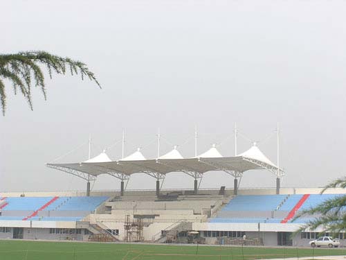 骨架式膜結構看台