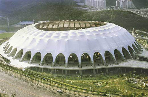 充氣式膜結構看台